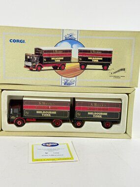 Corgi  A E C Melbourne York Truck & Trailer S. Houseman 1/50 Scale 97892